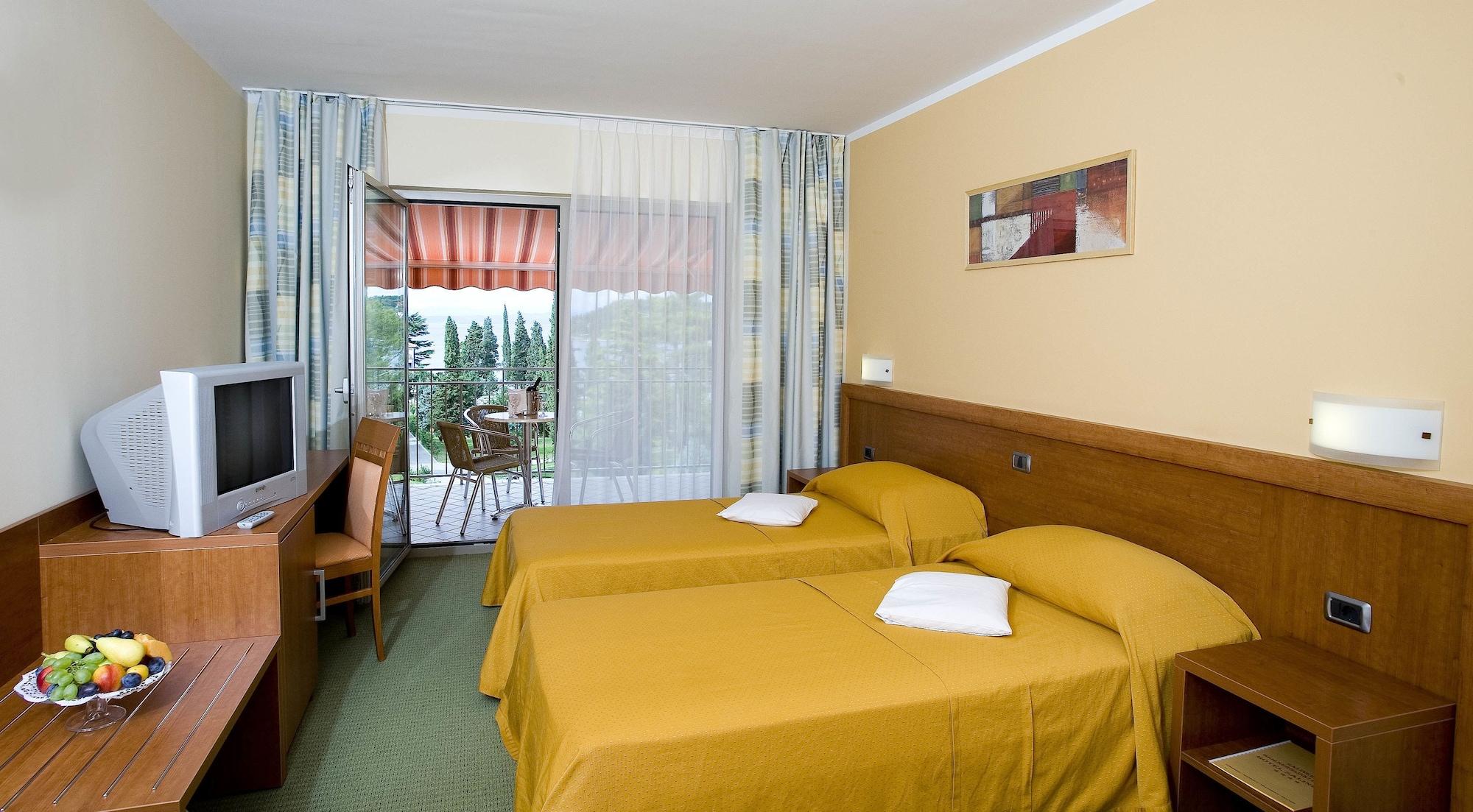 Bioenergy Resort Salinera Apartments Strunjan Exterior photo