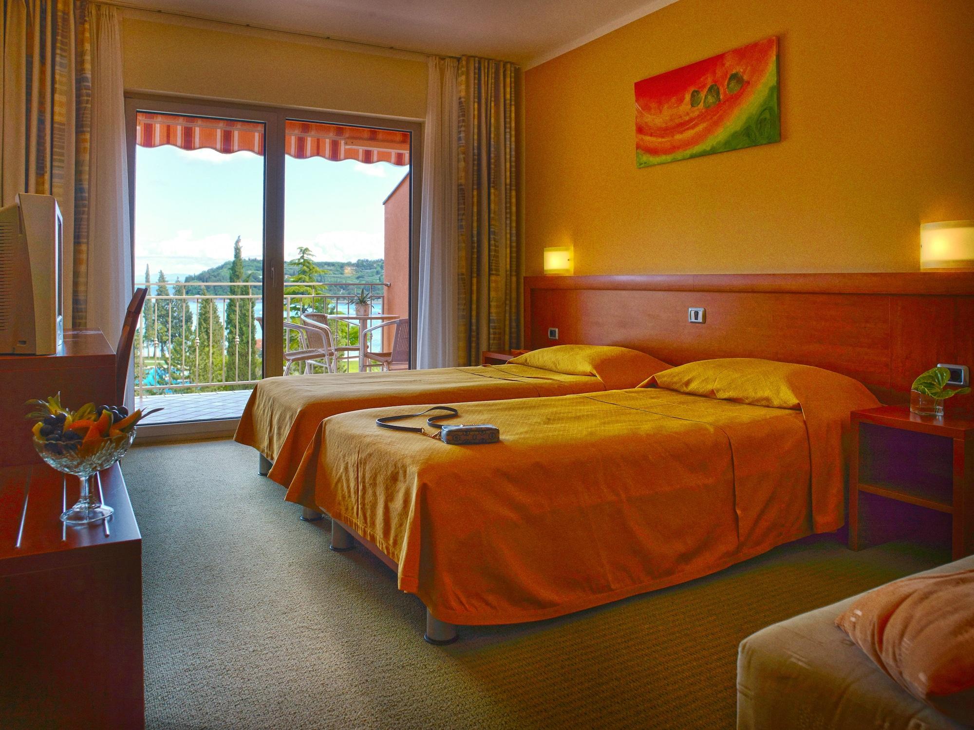 Bioenergy Resort Salinera Apartments Strunjan Exterior photo